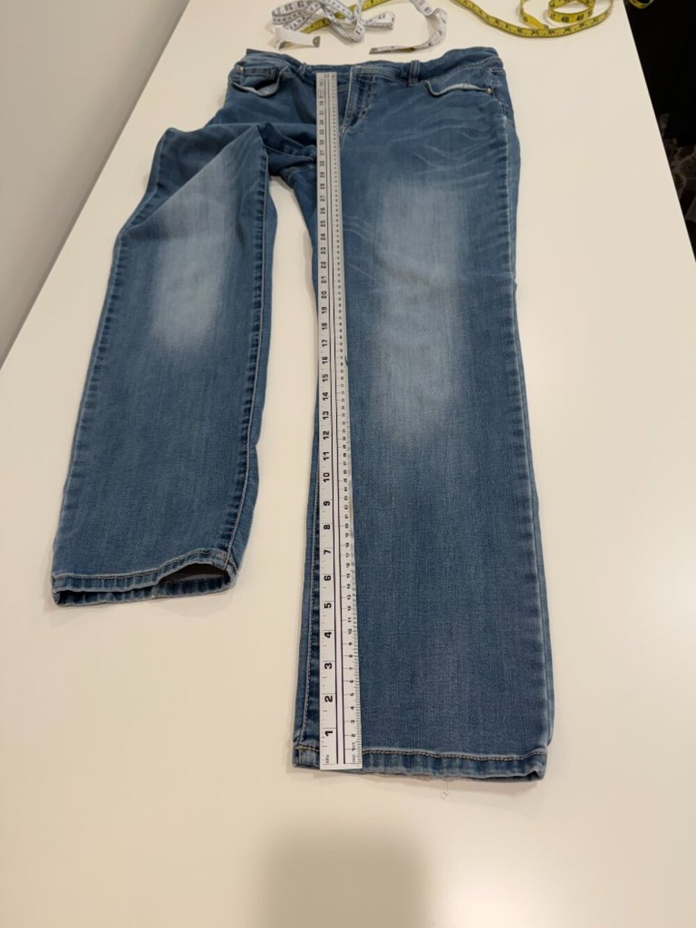 I.N.C. Jeans - Picture 5 of 6